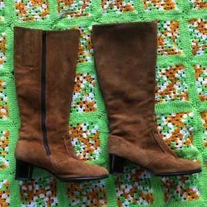 SOLD Vintage 70s Brown Suede Gogo Boots